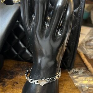 Silver Heart Link Bracelet